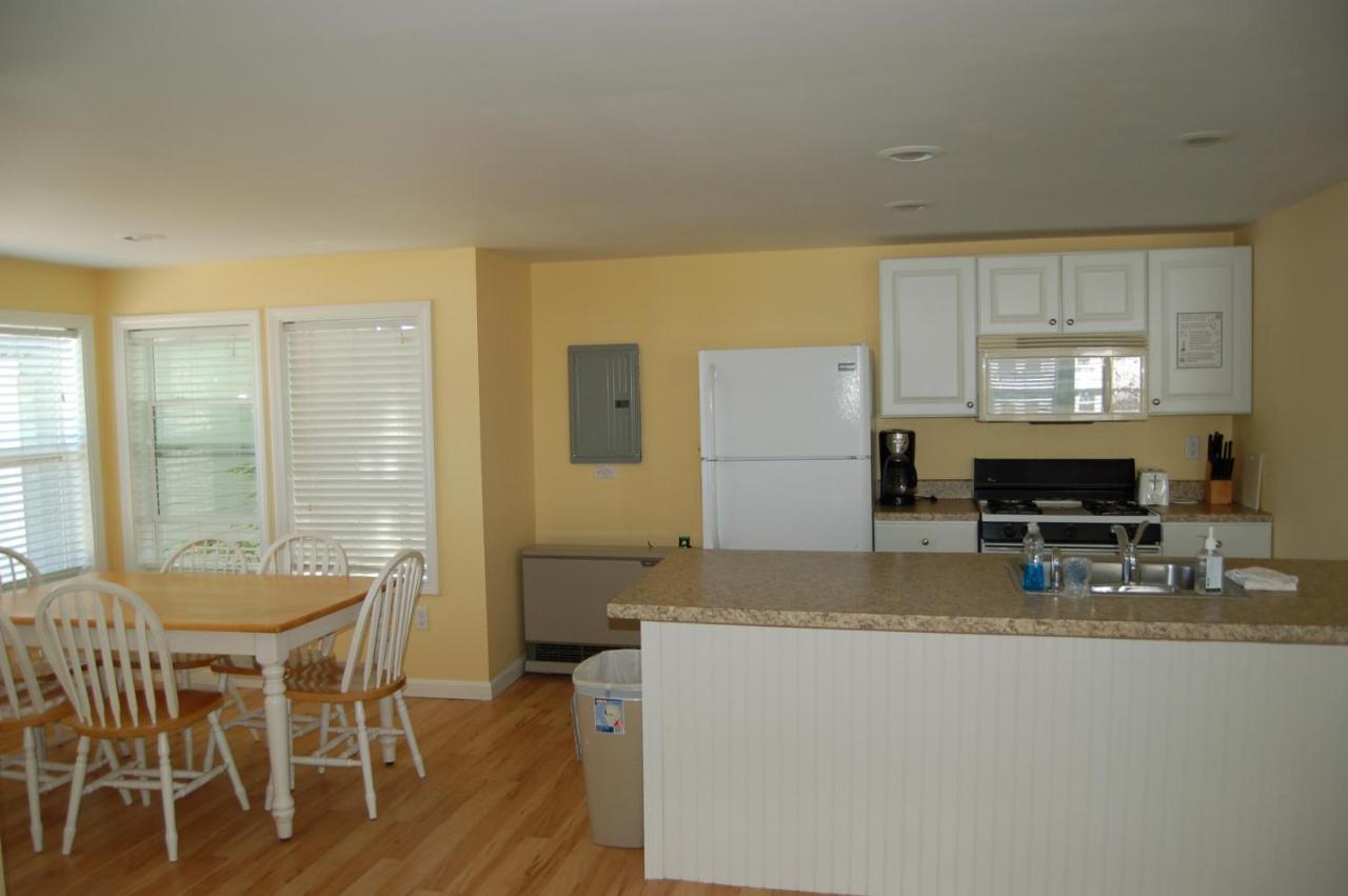 Sebago Lake Lodge & Cottages North Windham Екстер'єр фото
