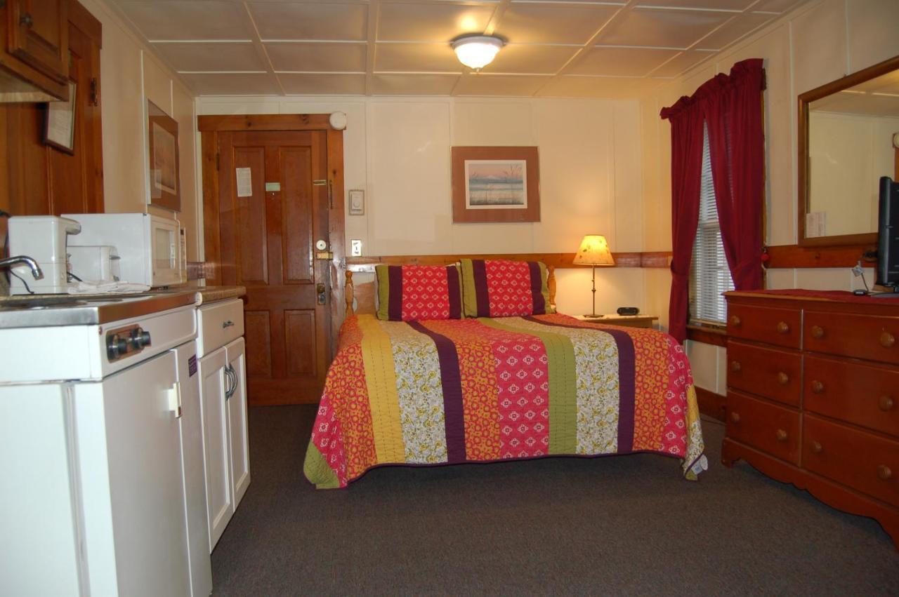 Sebago Lake Lodge & Cottages North Windham Екстер'єр фото