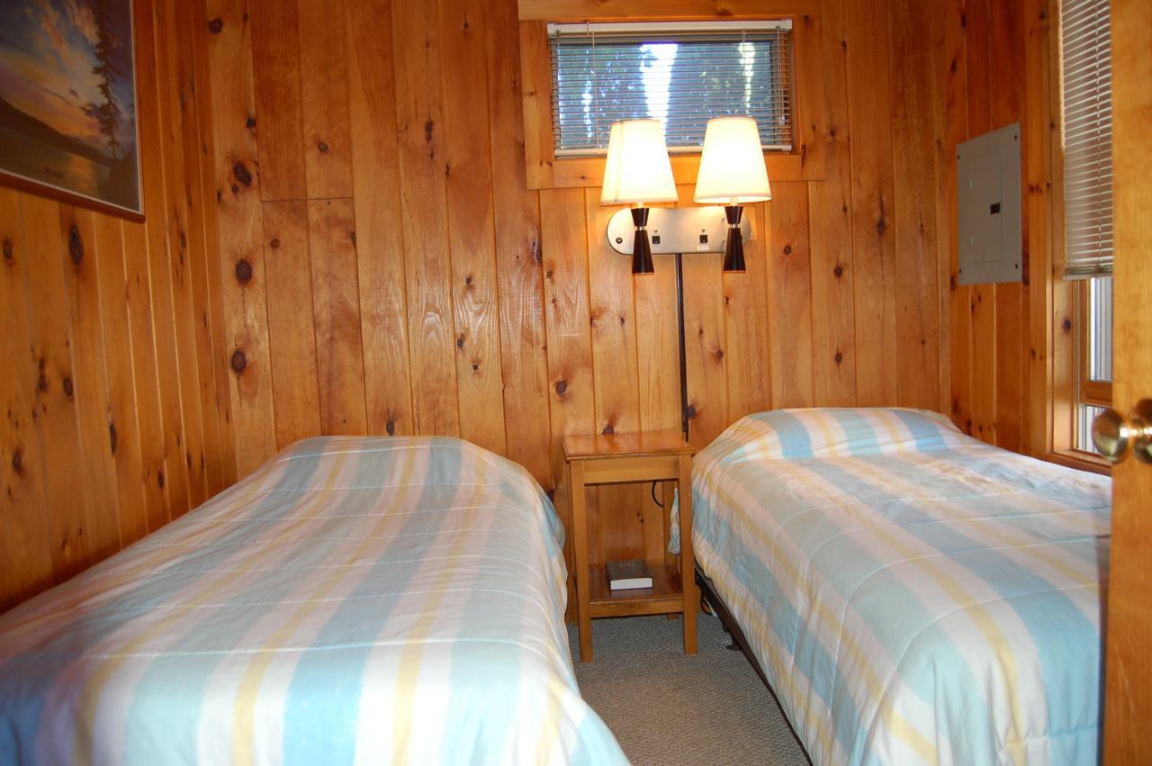 Sebago Lake Lodge & Cottages North Windham Екстер'єр фото
